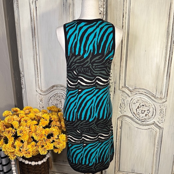 Banana Republic Issa London Collection Zebra Print Sleeveless Dress - Picture 6 of 10